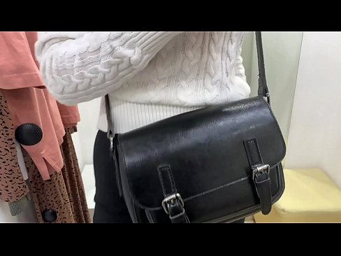 ❤️ Public masturbation sa batan-ong bitch FeralBerry nga adunay dildo sa fitting room ❤️❌ Porno sa amon ceb.serviporno.ru